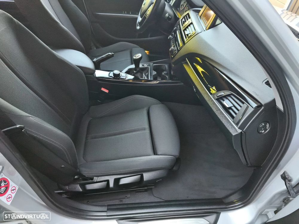 BMW 116 d Line Sport - 19