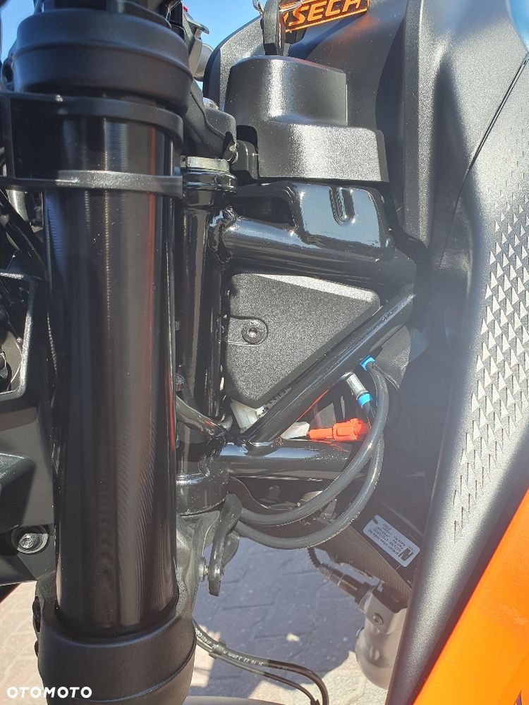 KTM Duke - 13