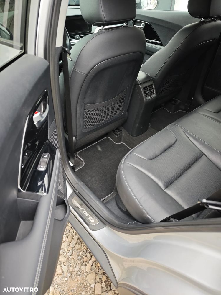 Kia Niro - 15