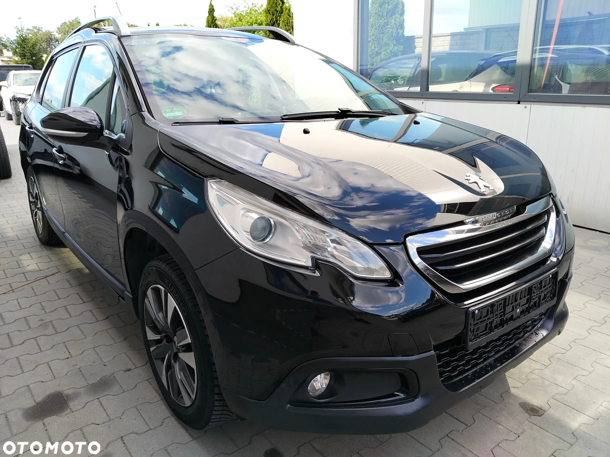 Peugeot 2008 PureTech 82 Signature - 4