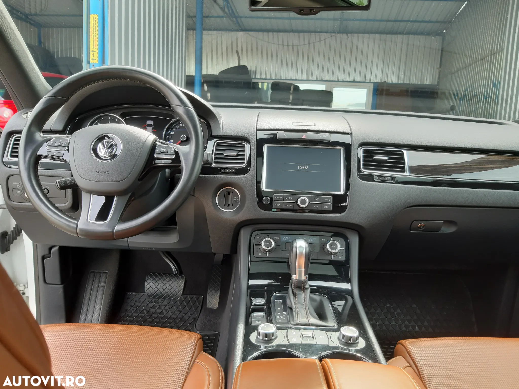 Volkswagen Touareg 3.0 V6 TDI BMT - 13