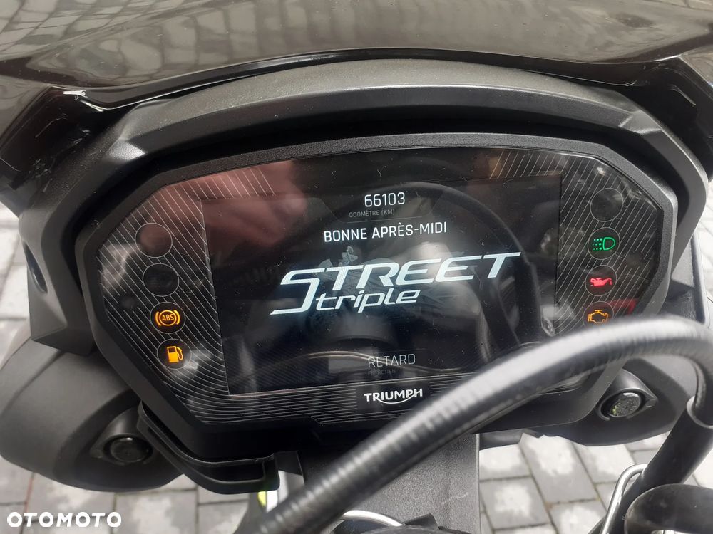 Triumph Street Triple - 3