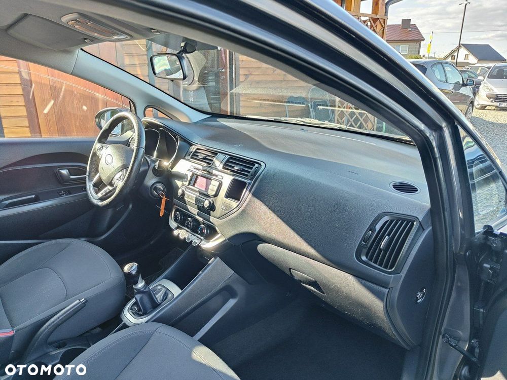 Kia Rio 1.2 Attract - 15