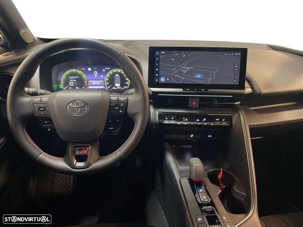 Toyota C-HR - 9