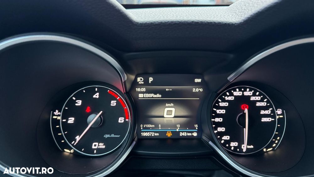 Alfa Romeo Stelvio 2.2 Diesel 16V AT8 Q4 B-Tech - 10