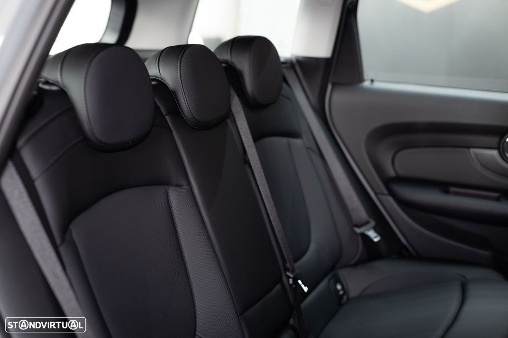 MINI Clubman One D Sport Edition Auto - 15