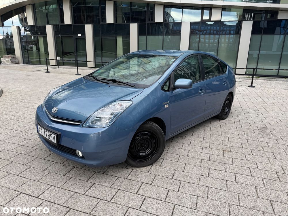 Toyota Prius 1.5 VVT-i Prestige - 1