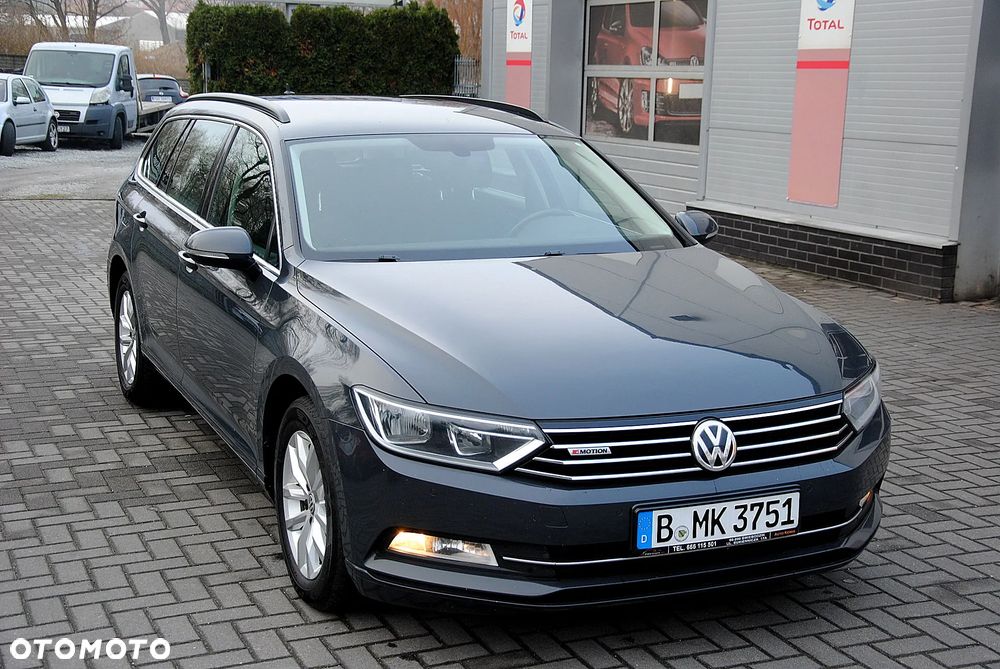 Volkswagen Passat Variant ver-variant-2-0-tdi-scr-4motion-dsg-comfortline - 3