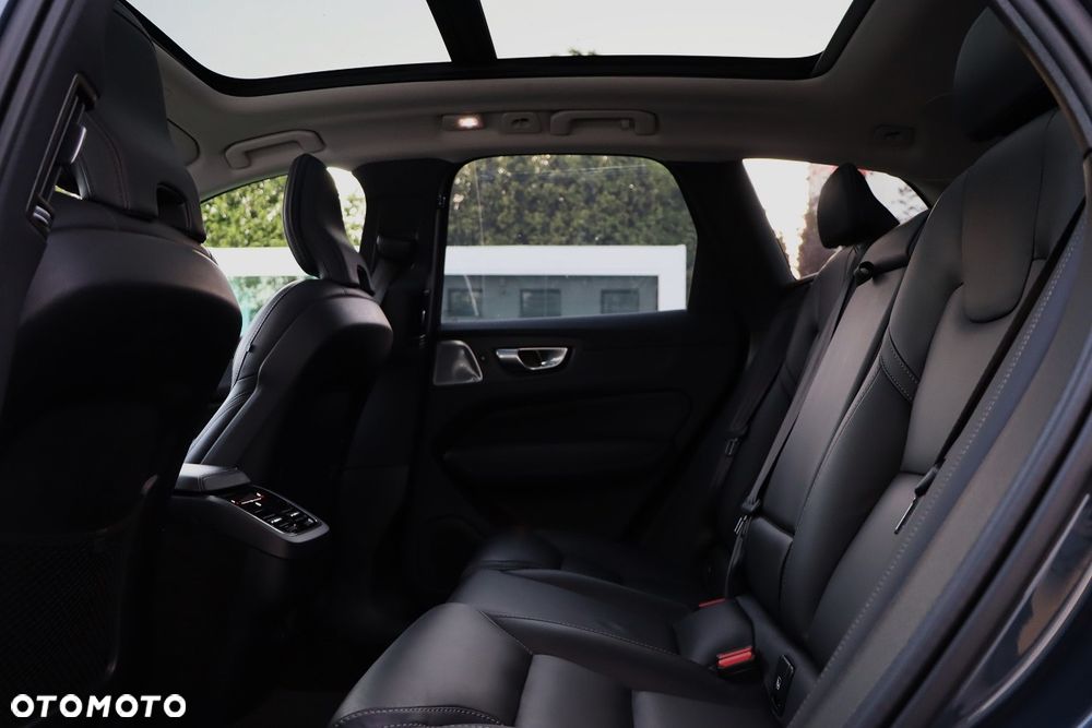 Volvo XC 60 - 23
