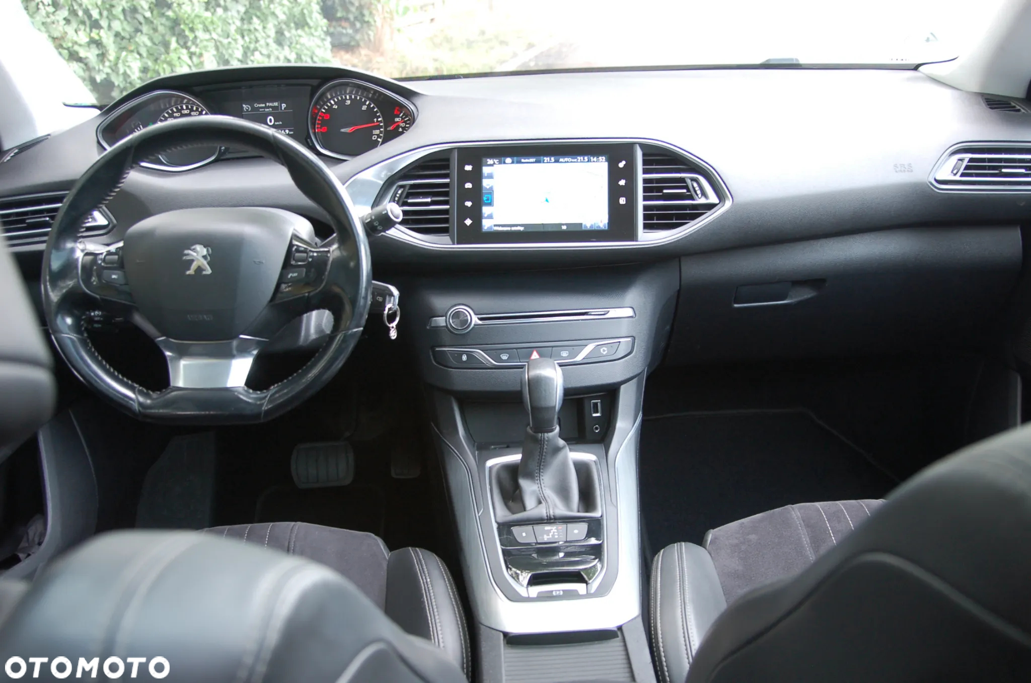 Peugeot 308 SW BlueHDi 120 EAT6 Stop & Start Allure - 7