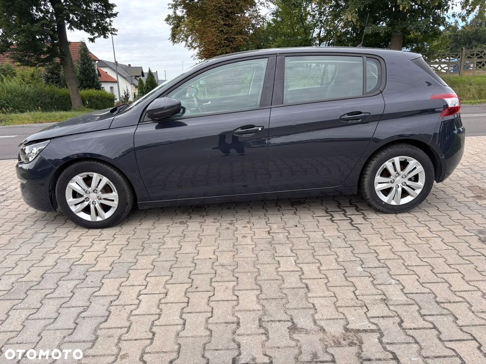 Peugeot 308 - 1