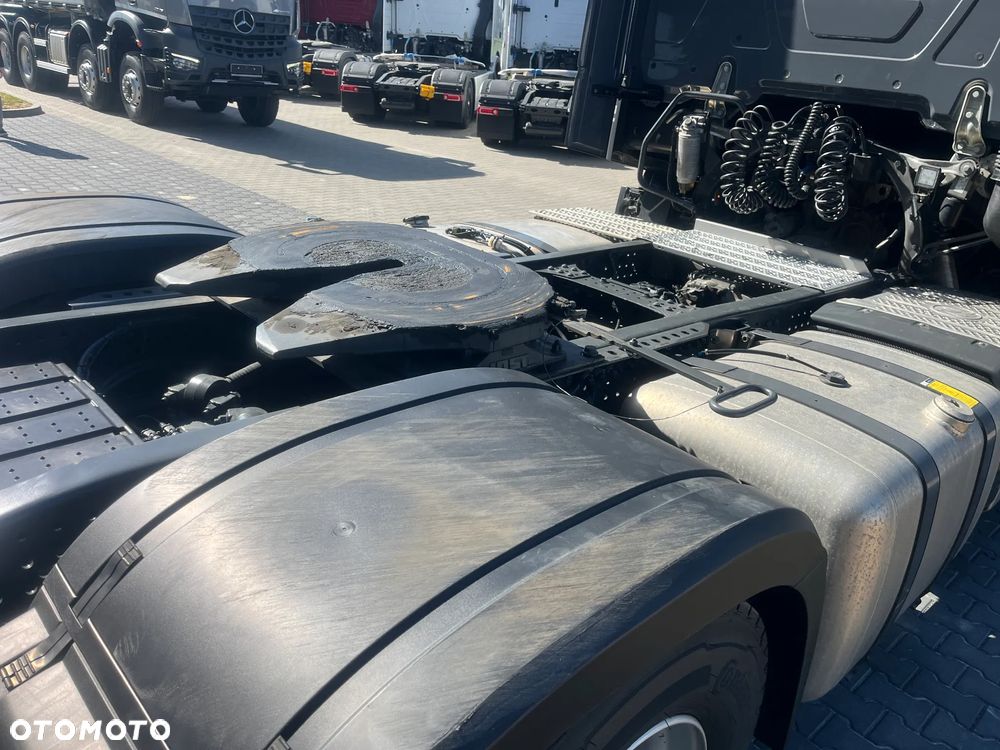 Mercedes-Benz Actros 1851 LS EURO 6 BIG SPACE - 9