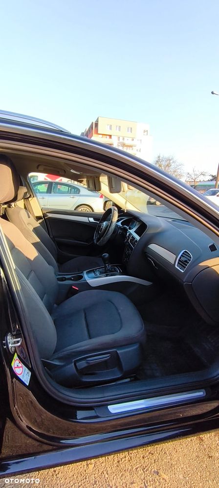 Audi A4 Avant - 12