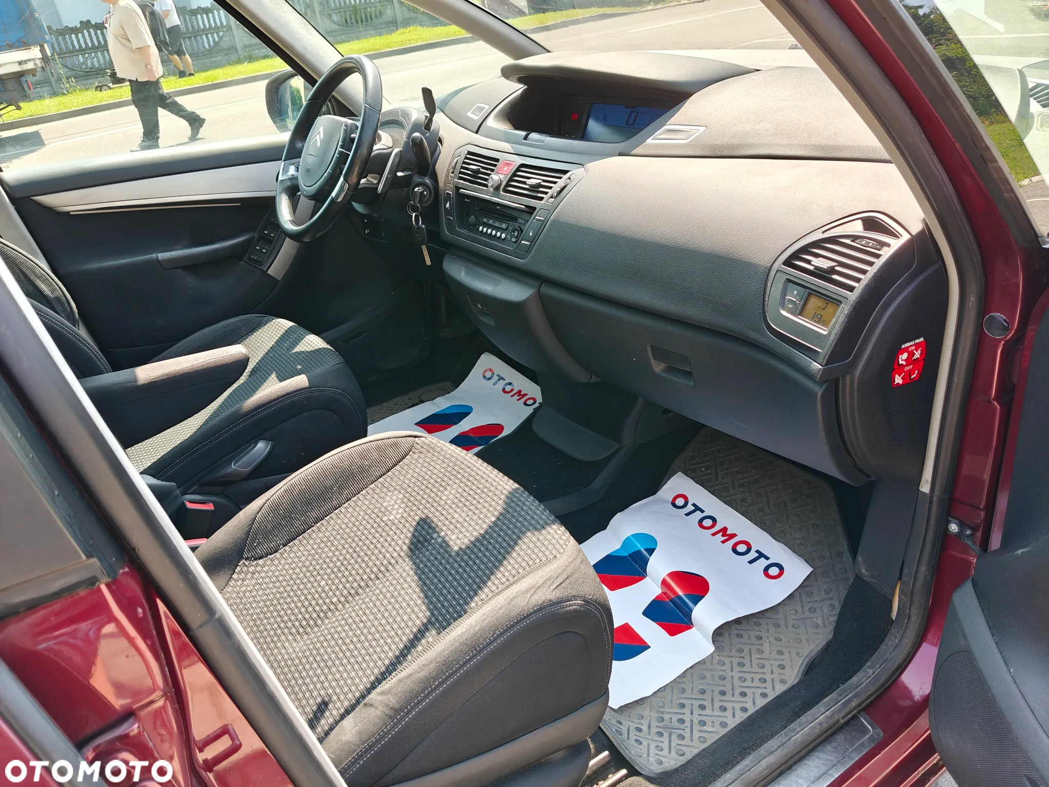 Chrysler Voyager - 17