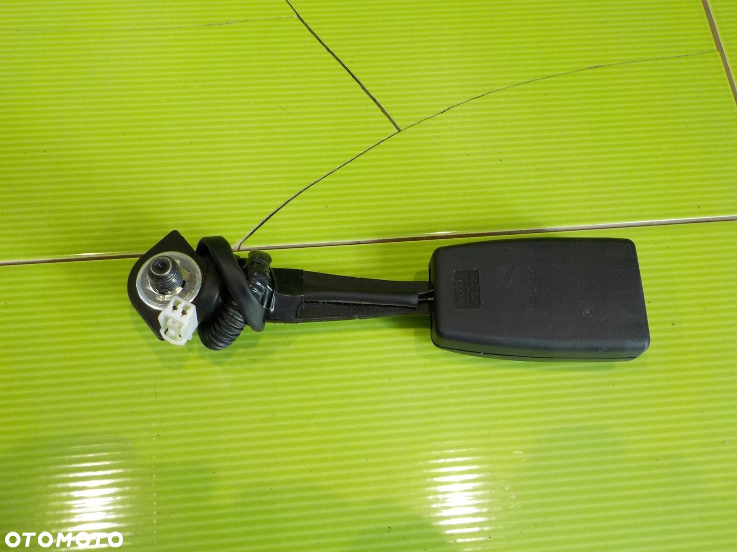 MAZDA 2 III DE 12r zapinka pasa lewa przod - 2