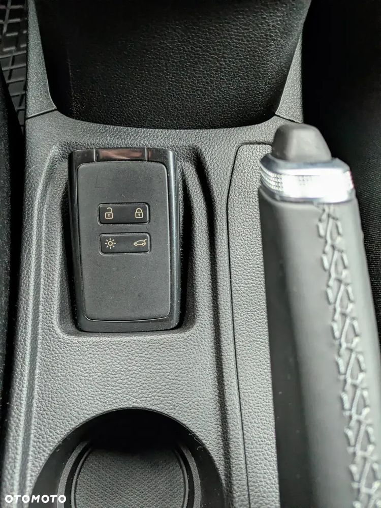 Renault Clio - 37