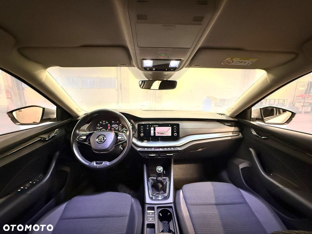 Skoda Octavia 1.5 TSI ACT Ambition - 25