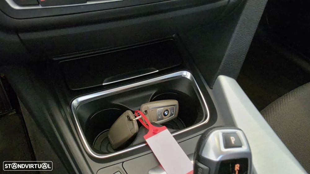 BMW 320 d EfficientDynamics Line Modern Auto - 44