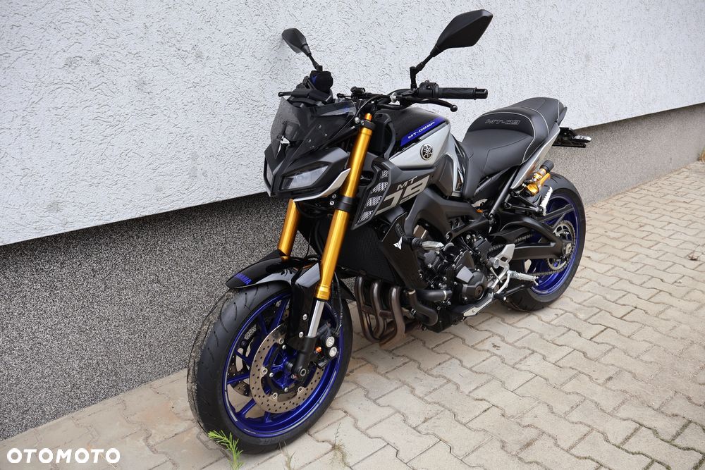 Yamaha MT - 1