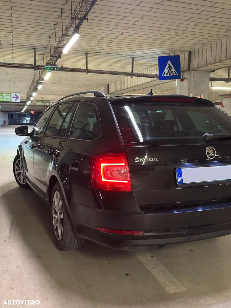Skoda Octavia 2.0 TDI DSG Style - 5