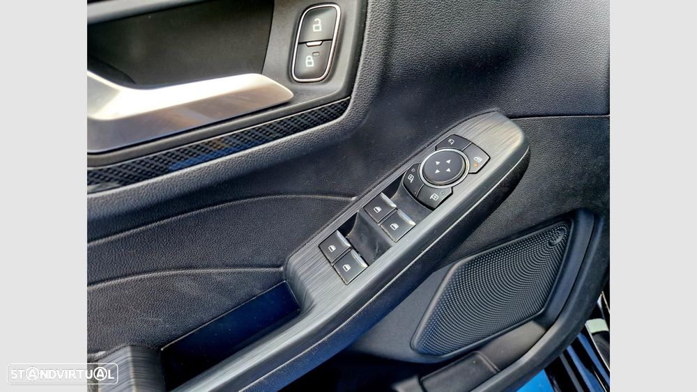 Ford Kuga 1.5 EcoBoost ST-Line - 10