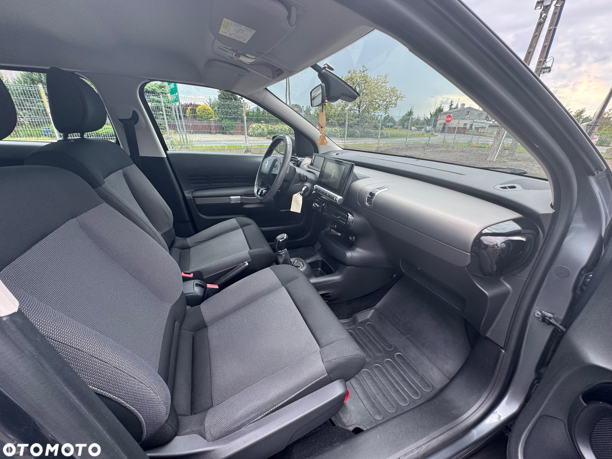 Citroën C4 Cactus 1.6 BlueHDi Shine - 17