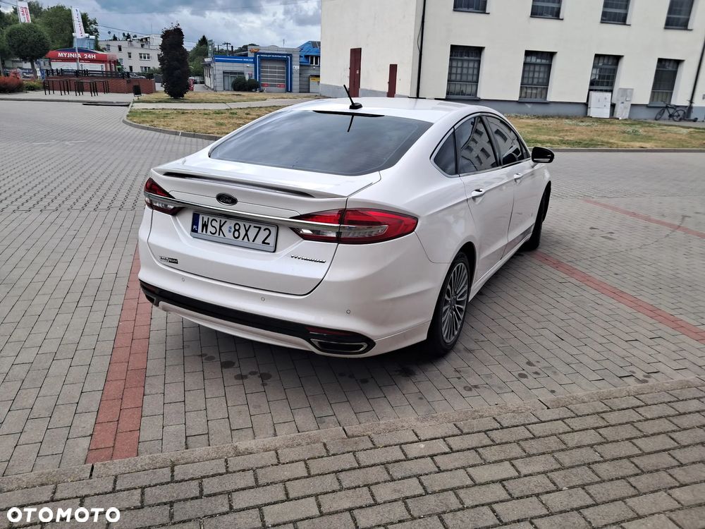 Ford Fusion 2.0 EcoBoost Titanium - 4