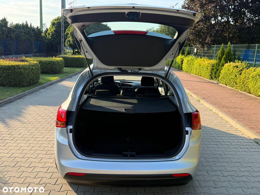 Kia Ceed 1.6 CRDi M - 31