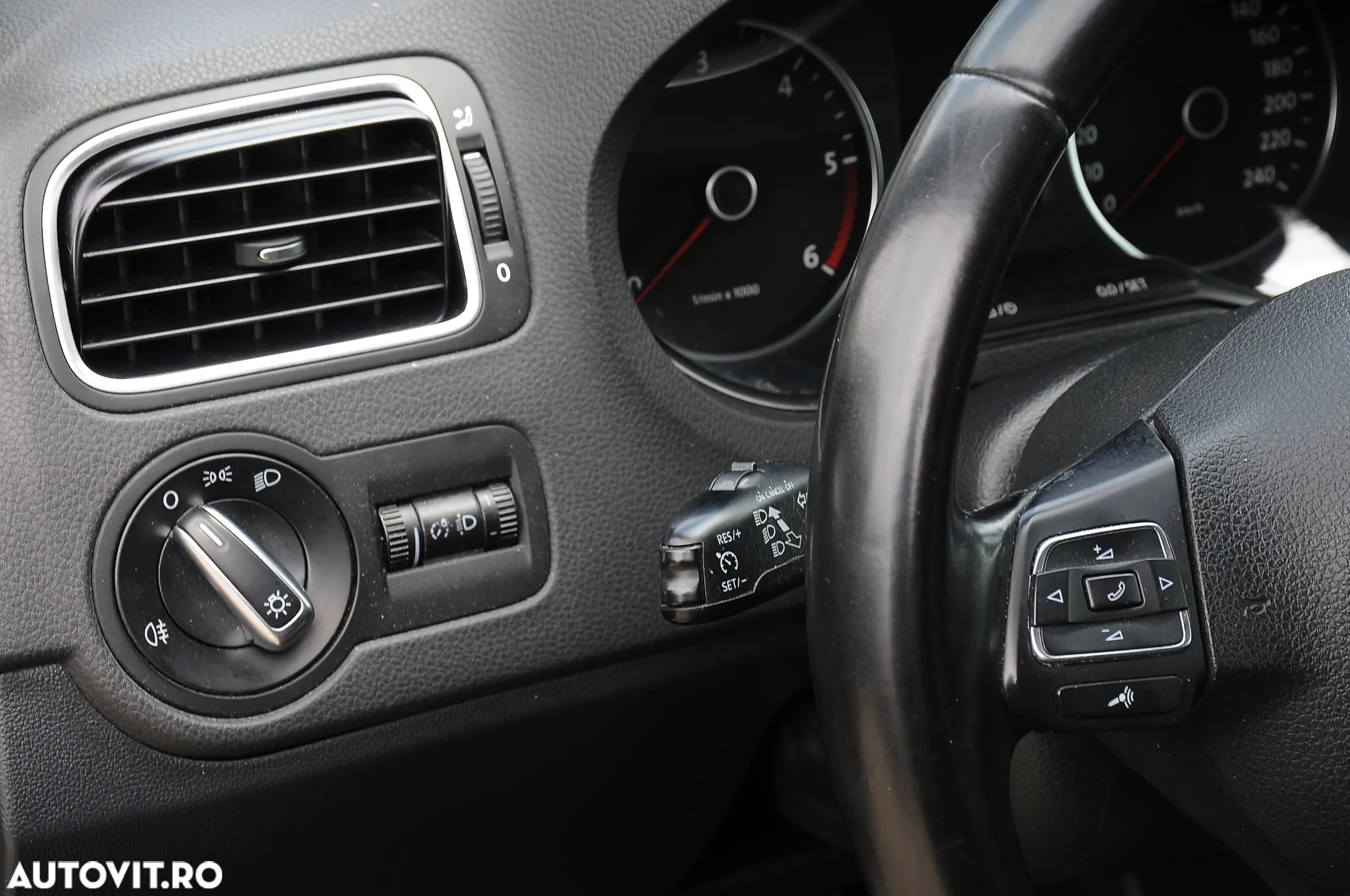 Volkswagen Polo 1.6 TDI DPF BMT Comfortline - 10