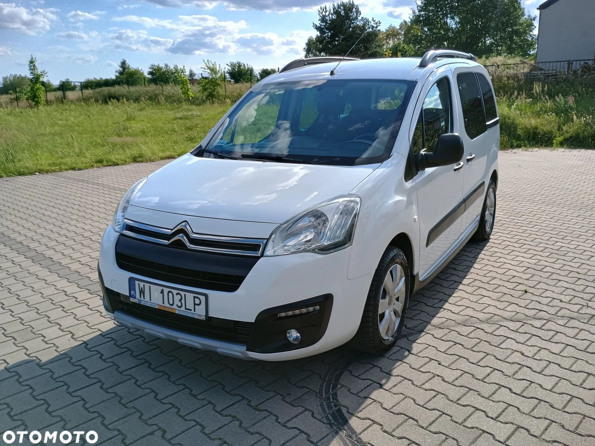 Citroën Berlingo 1.6 BlueHDi MoreLife - 1