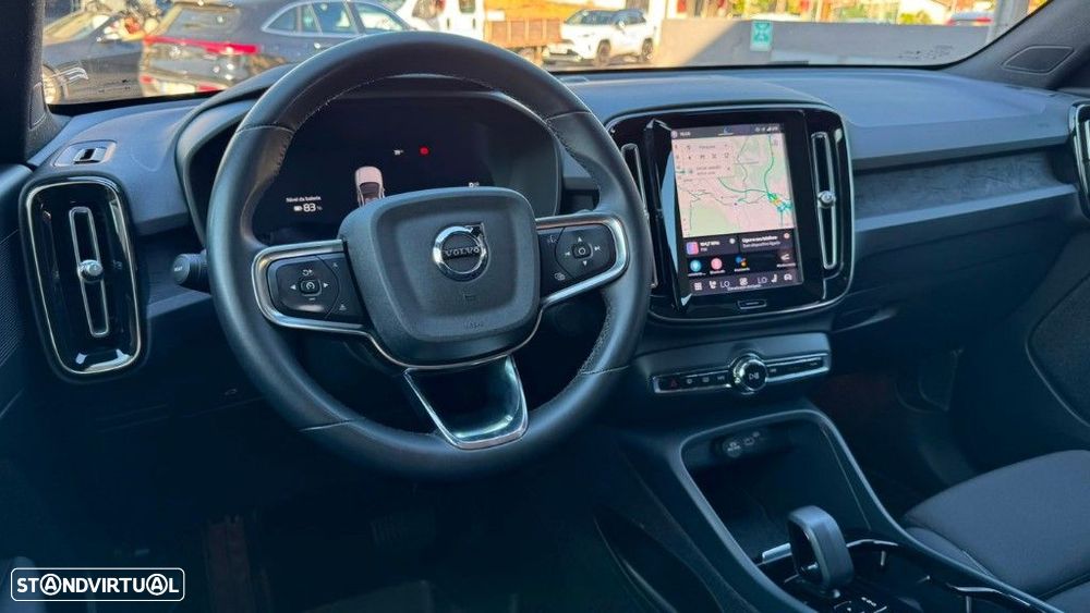 Volvo C40 Recharge Plus - 11