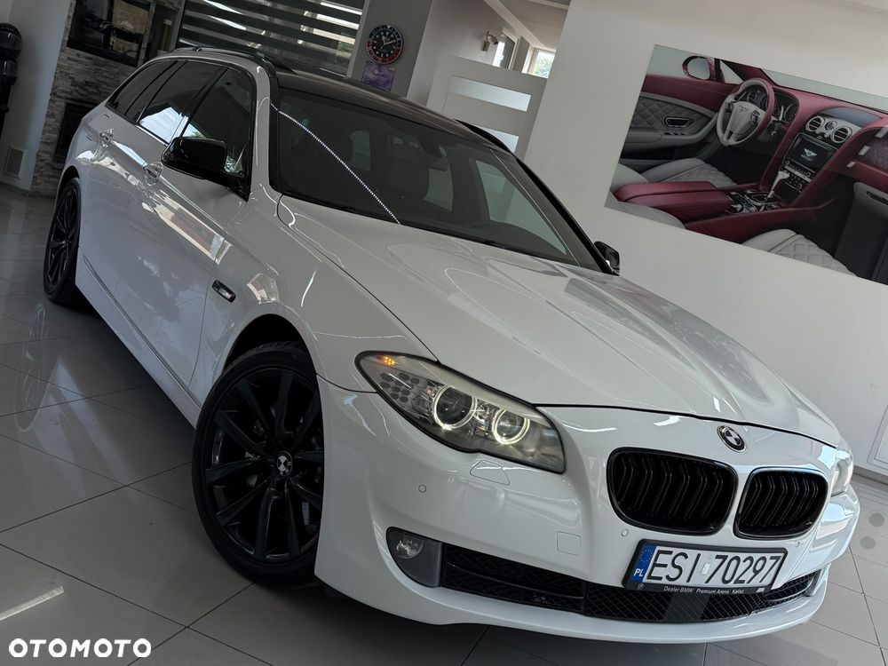 BMW Seria 5 525d xDrive - 21