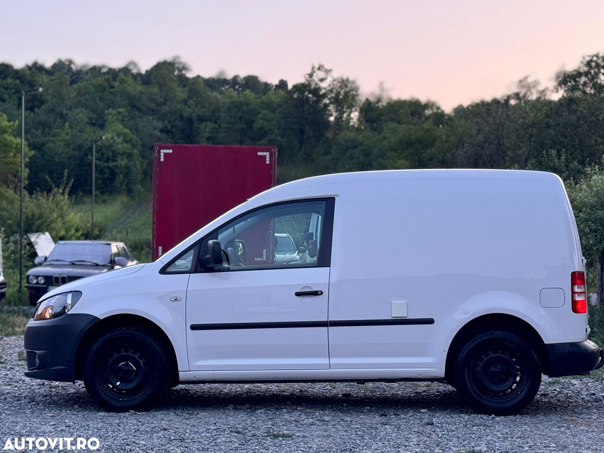Volkswagen Caddy - 5