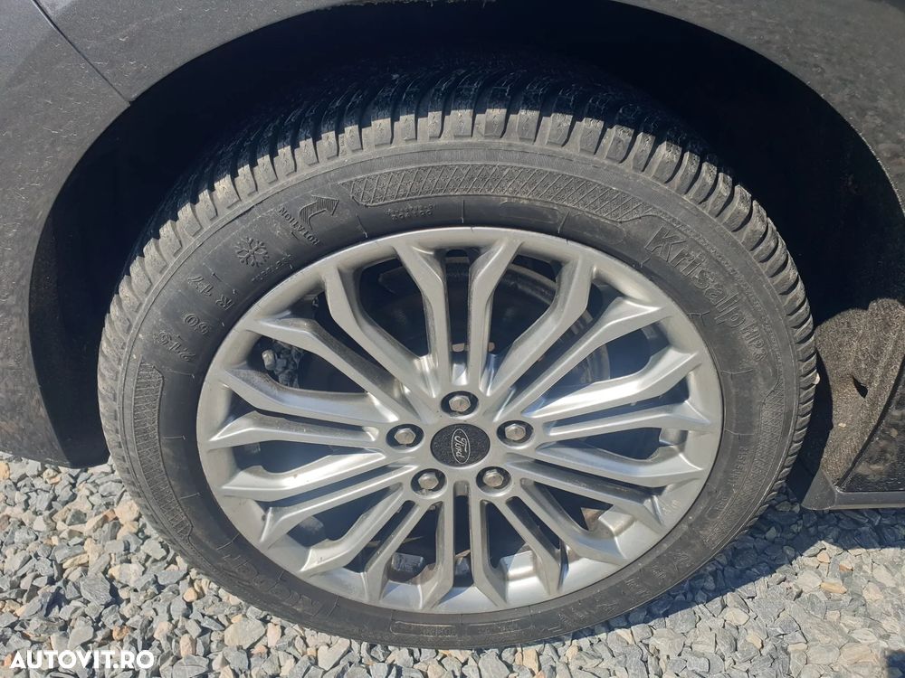 Ford Focus 1.0 EcoBoost Titanium - 12