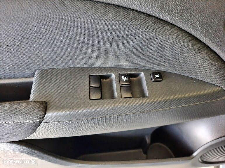 Mitsubishi Space Star 1.2 Intense - 12