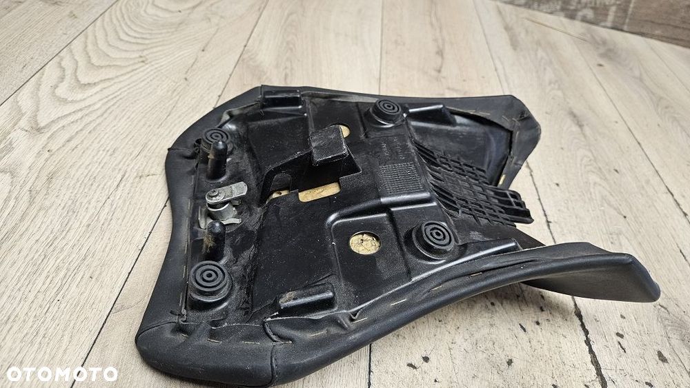Siedzenie Kierowcy Yamaha YZF-R125 (08-13)  5D7-F4710 - 9
