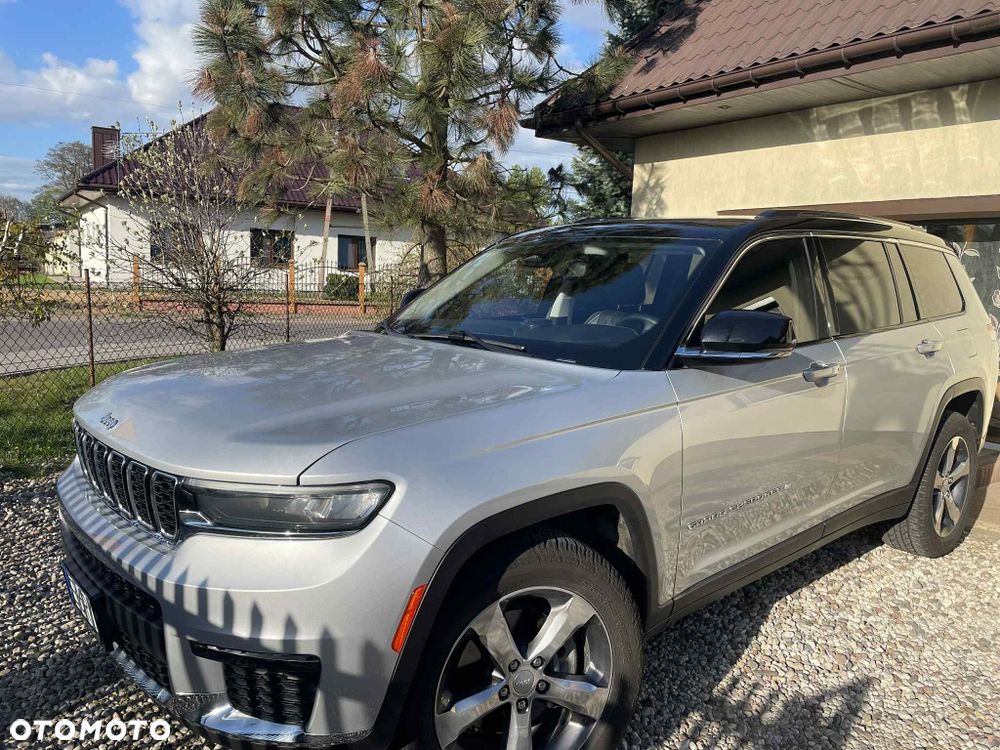 Jeep Grand Cherokee - 8