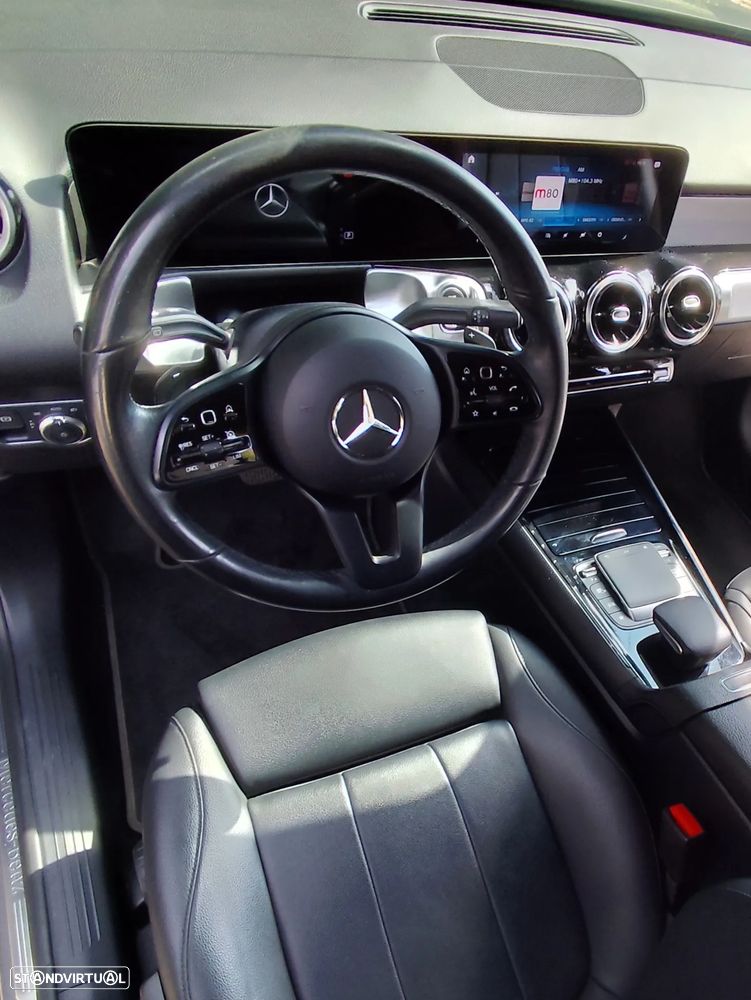 Mercedes-Benz GLB 200 - 7