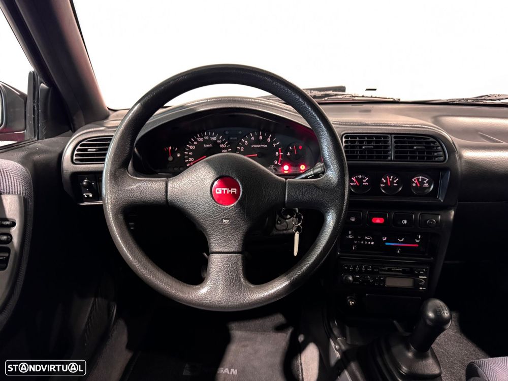 Nissan Sunny Hatchback 2.0-16 Tbo 4WD - 34