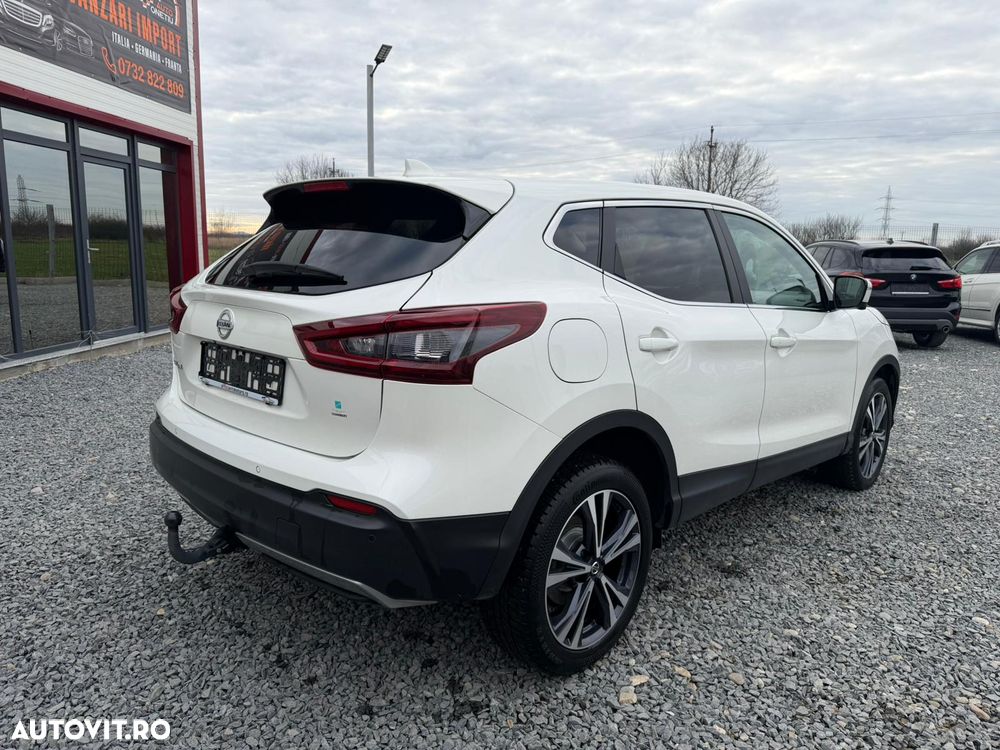 Nissan Qashqai 1.5 DCI DCT TEKNA - 4