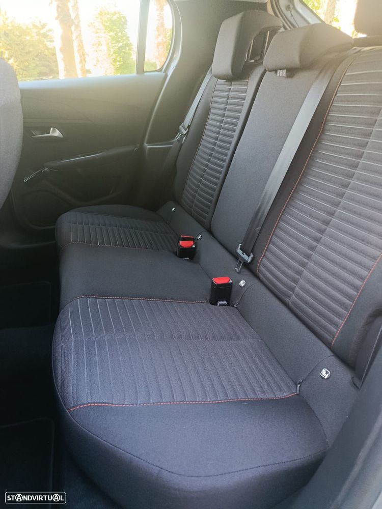Peugeot 208 PureTech 100 Active Pack - 19