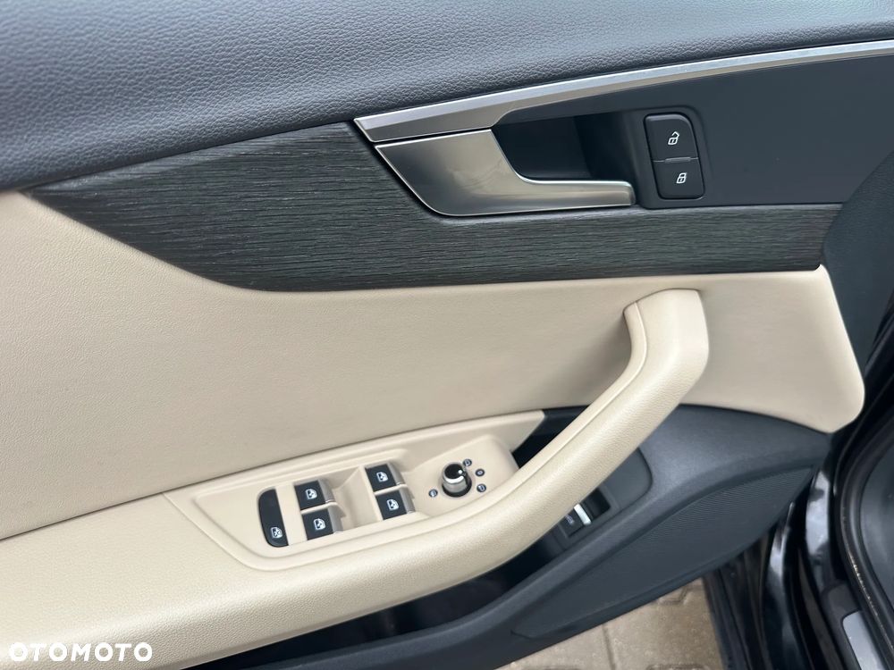 Audi A4 Limousine - 12