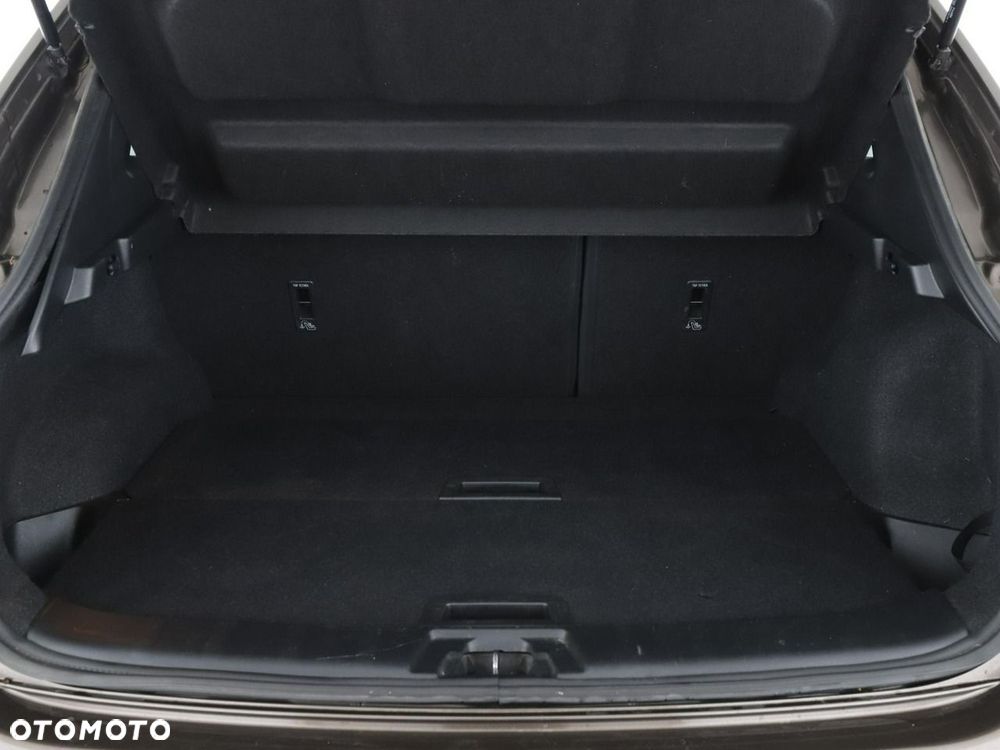 Nissan Qashqai 1.6 dCi 360 S&S - 21