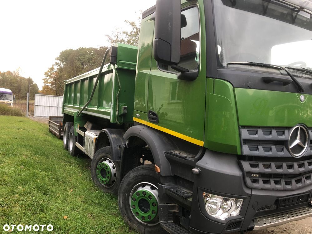 Mercedes-Benz Arocs actros wywrotka 8x4 resory zwolnica - 16