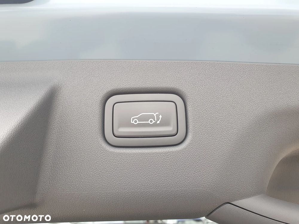 Kia EV3 81.4kWh Business Line - 38