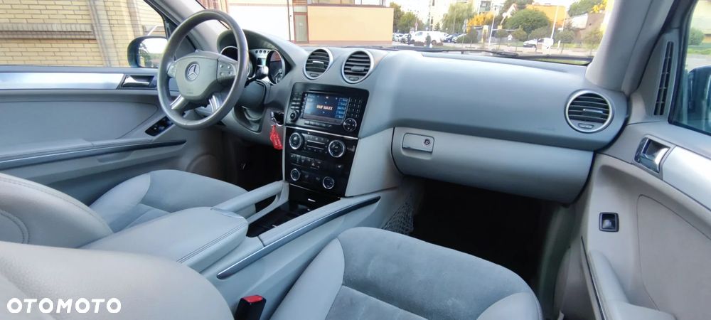 Mercedes-Benz ML 320 CDI 4-Matic - 21