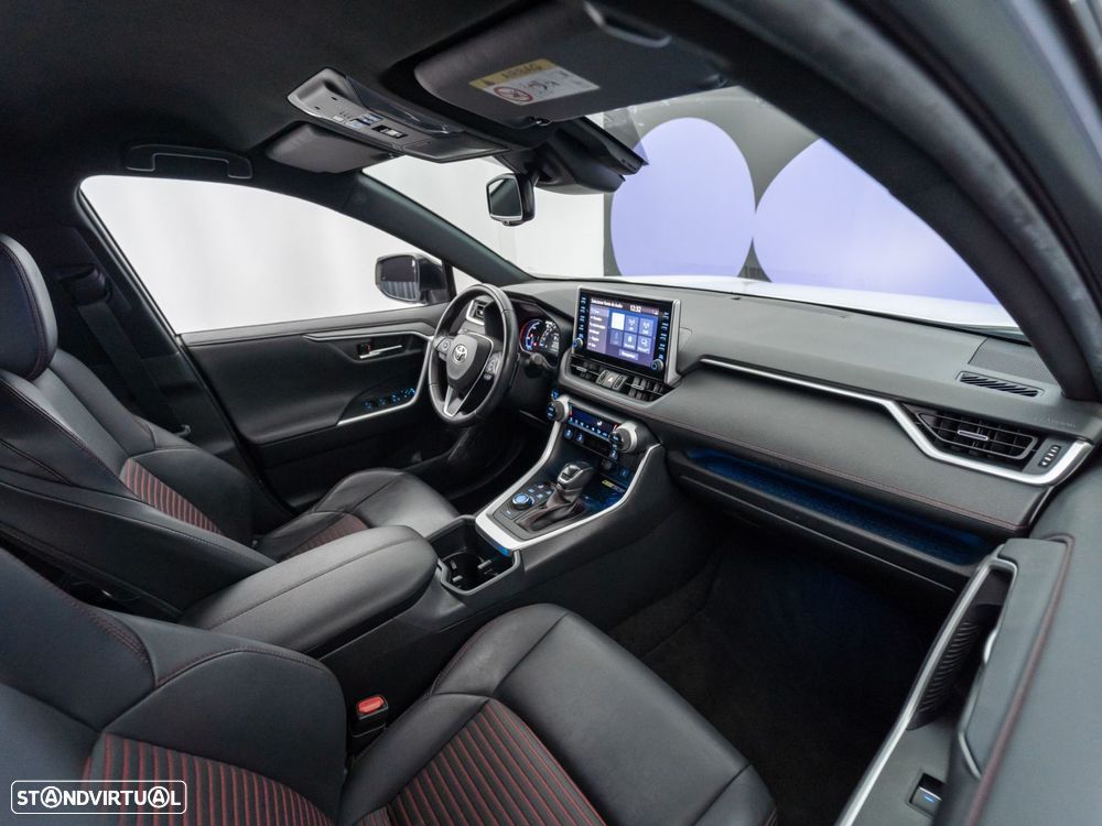 Toyota RAV4 2.5 HDF Plug-in Square Co.AWD-i - 36