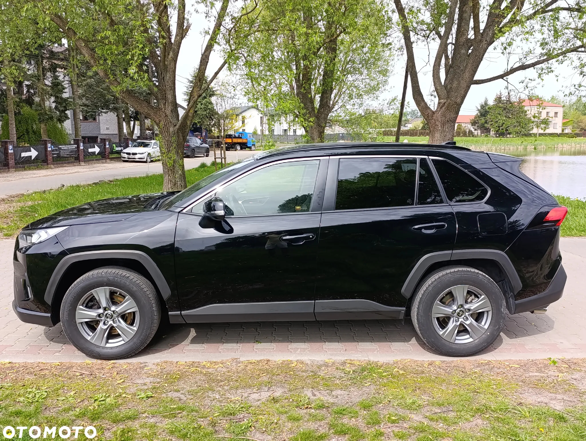 Toyota RAV4 - 7