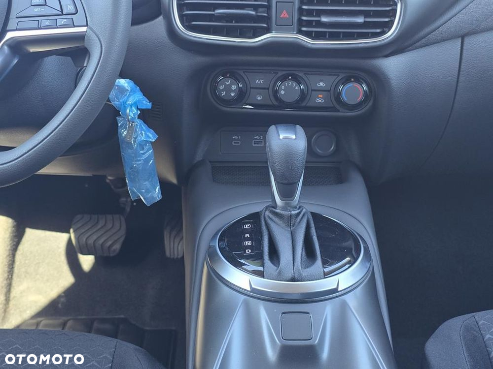 Nissan Juke 1.0 DIG-T Acenta DCT - 19