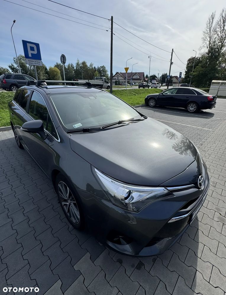 Toyota Avensis 2.0 Prestige MS - 5